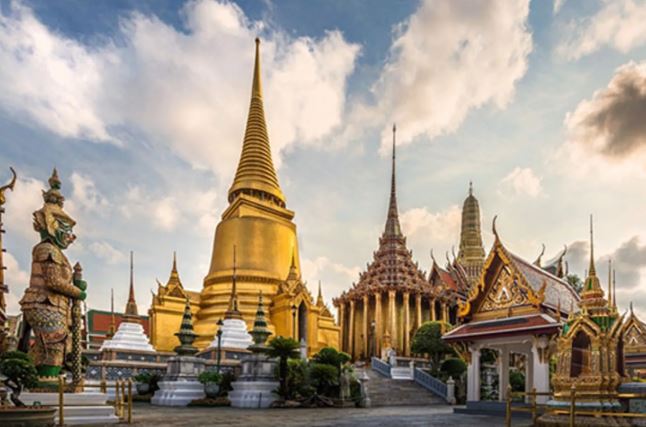  Tips Berwisata ke Tempat Ibadah di Bangkok 
